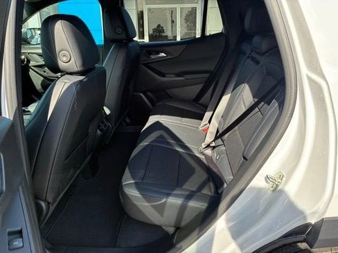 New 2026 Chevrolet Equinox LT FWD image 16