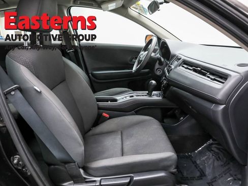 Used 2019 Honda HR-V LX image 22