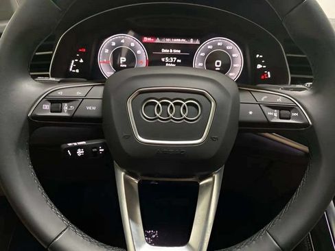 Used 2023 Audi Q7 2.0T Premium Plus AWD/4WD image 37
