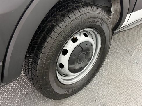 Used 2020 Ford Transit 150 Low Roof RWD image 40