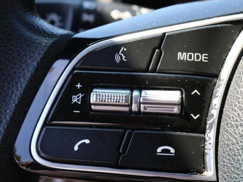 Used 2019 Kia Optima LX FWD image 8