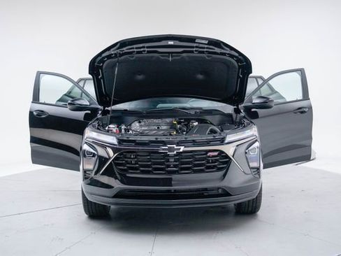 New 2026 Chevrolet Trax RS w/ Driver Confidence Package image 17