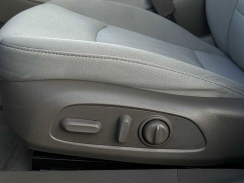 Used 2024 Chevrolet Malibu LT image 14