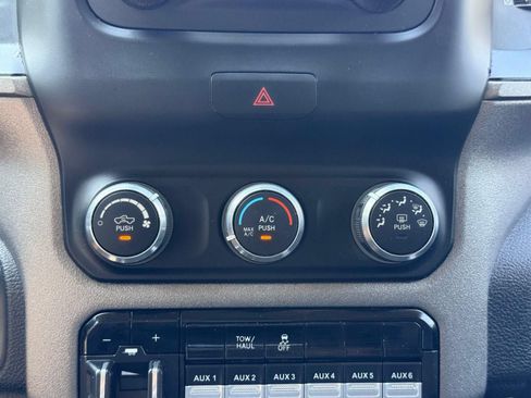 Used 2019 RAM 2500 Tradesman RWD image 47