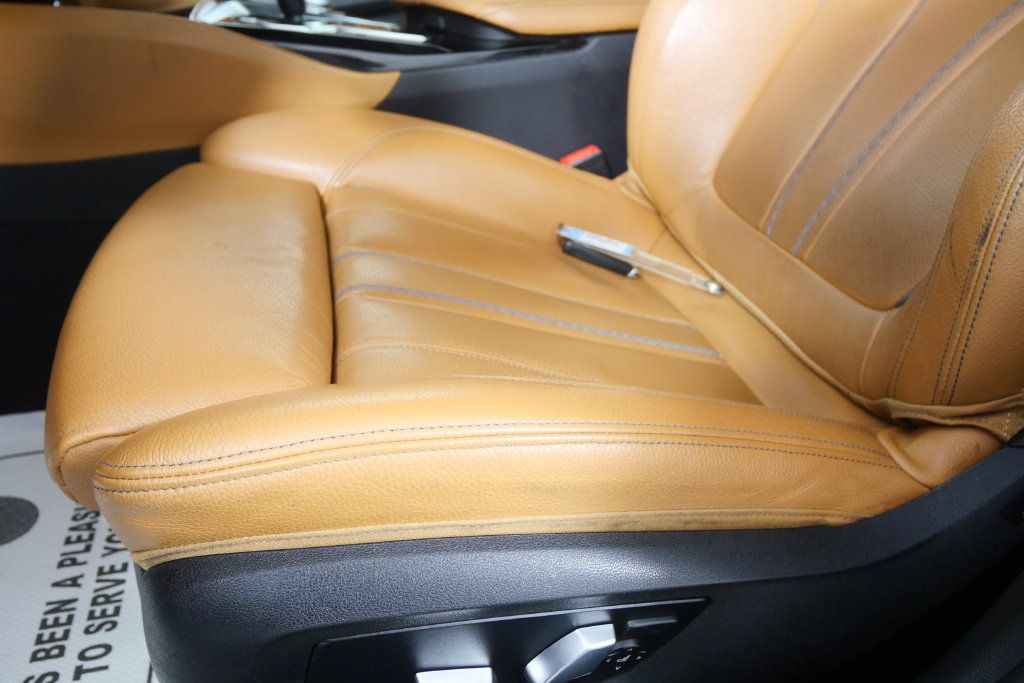 Used 2021 BMW 540i w/ M Sport Package RWD image 10
