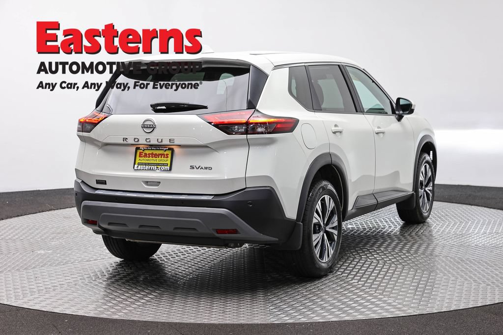 Used 2023 Nissan Rogue SV AWD/4WD image 6