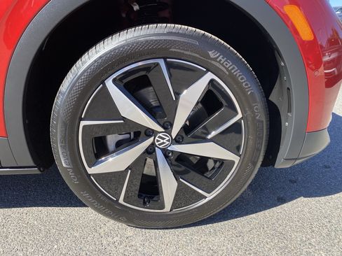 Certified 2023 Volkswagen ID.4 Pro S AWD/4WD image 15