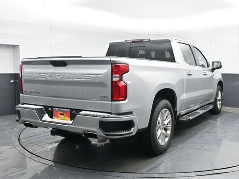 Used 2019 Chevrolet Silverado 1500 LTZ AWD/4WD image 14