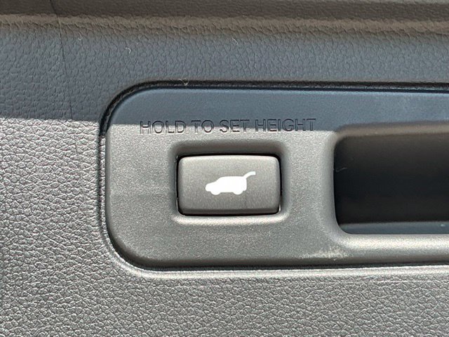 New 2026 Honda Pilot Black Edition image 7