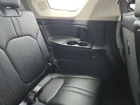 Used 2024 Honda Pilot Elite image 99