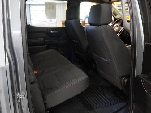 Used 2022 Chevrolet Silverado 1500 LT AWD/4WD image 21