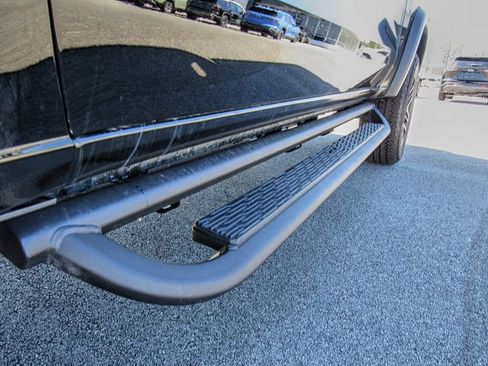 New 2025 Chevrolet Colorado Trail Boss w/ Midnight Edition image 12