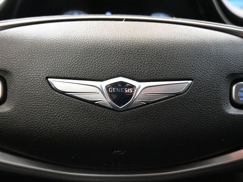 Used 2023 Genesis GV70 2.5T w/ Select Package image 28