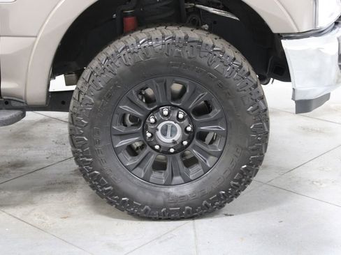 Used 2022 Ford F250 King Ranch w/ Tremor Off-Road Package image 16