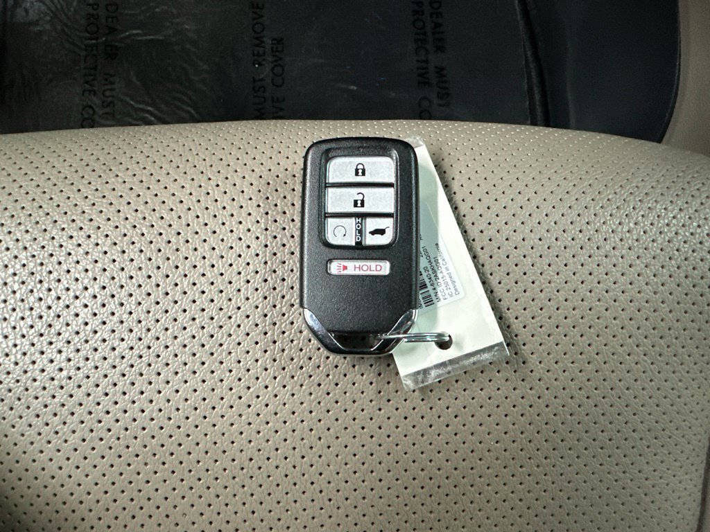 Used 2022 Honda Pilot Elite image 41