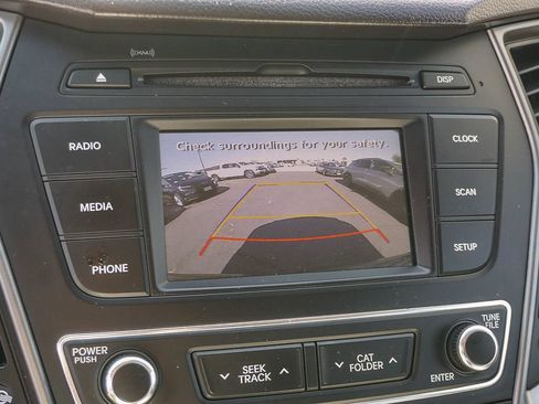 Used 2017 Hyundai Santa Fe Sport FWD image 23