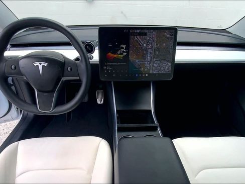 Used 2020 Tesla Model 3 Long Range AWD/4WD image 10