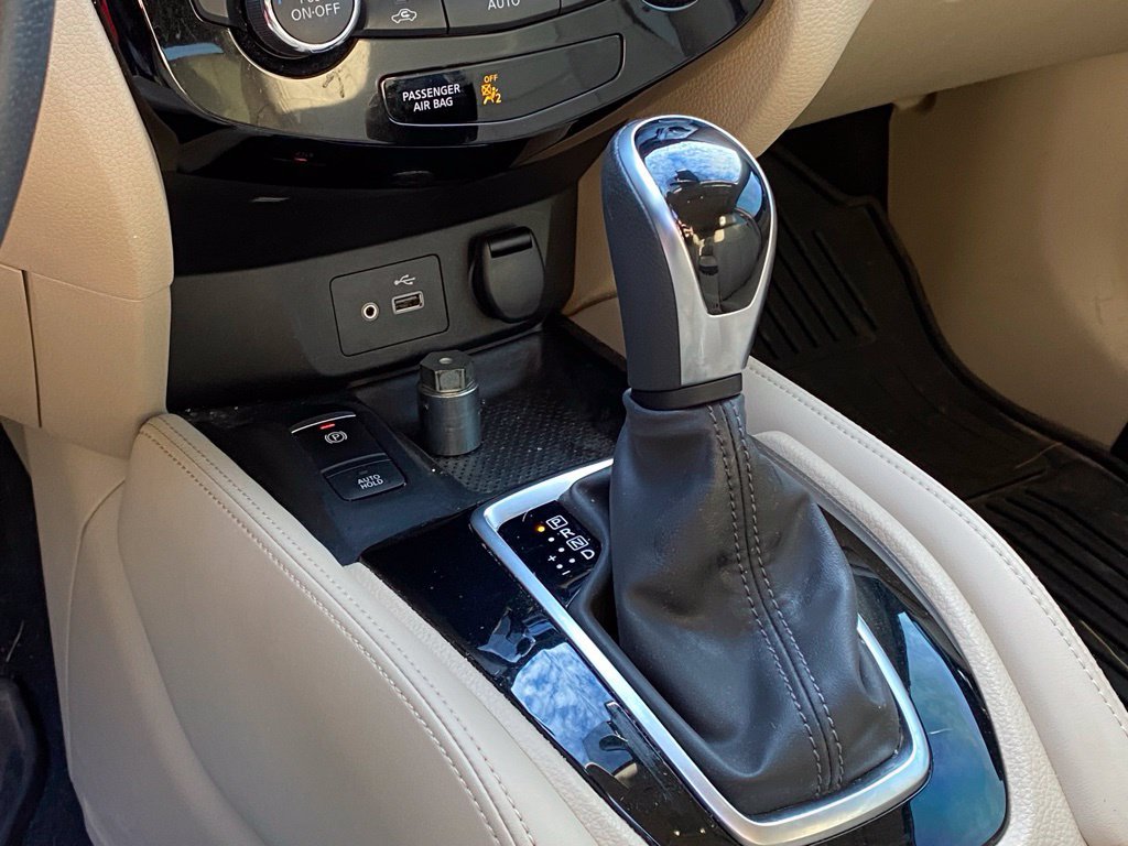 Used 2019 Nissan Rogue SL FWD image 10