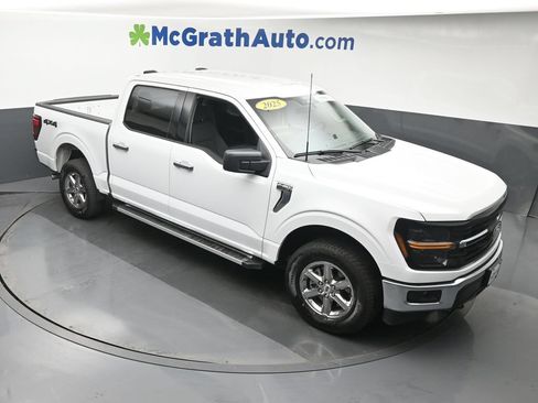 Used 2025 Ford F150 XLT w/ Equipment Group 301A Standard AWD/4WD image 3