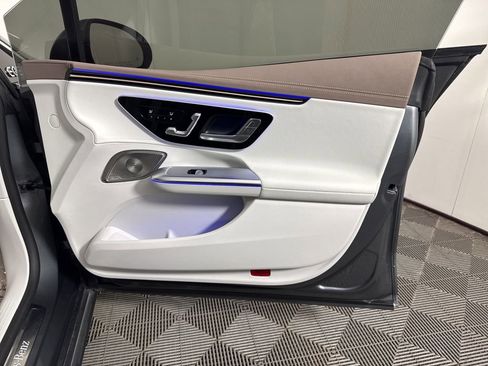 Used 2023 Mercedes-Benz EQE 350+ 4MATIC Sedan image 13