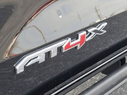 New 2025 GMC Canyon AT4 w/ AT4X AEV Edition image 18