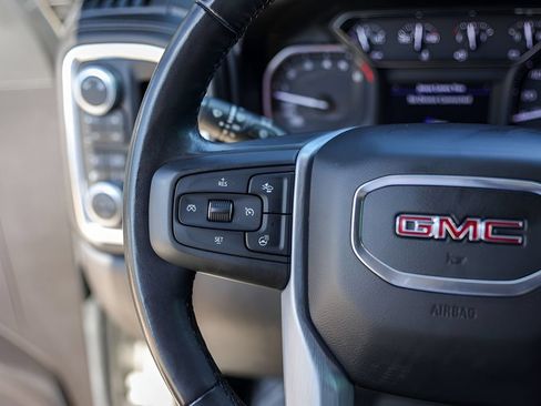 Used 2019 GMC Sierra 1500 SLT w/ SLT Premium Plus Package AWD/4WD image 17