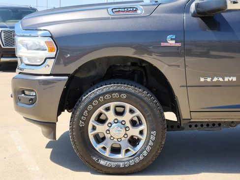 Used 2024 RAM 2500 Laramie AWD/4WD image 11