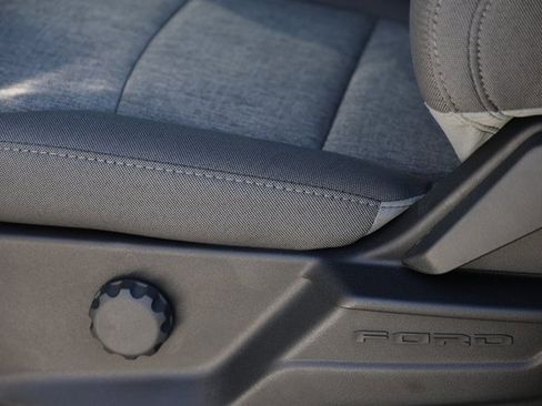 Used 2024 Ford F550 4x4 SuperCab Super Duty w/ Snow Plow Prep Package image 12