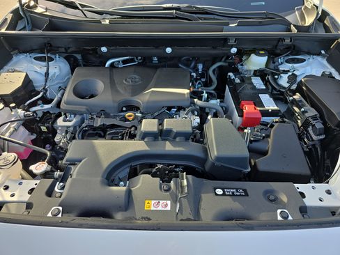 Used 2025 Toyota RAV4 Limited w/ Advanced Technology Package image 32