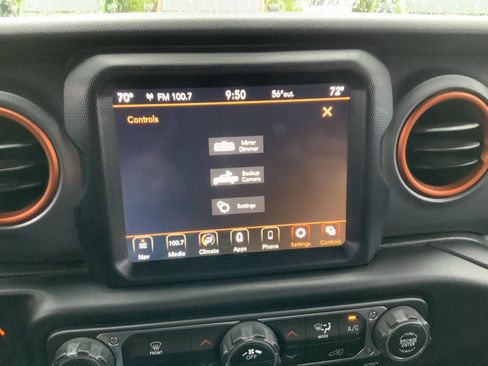 Used 2021 Jeep Gladiator Mojave AWD/4WD image 39