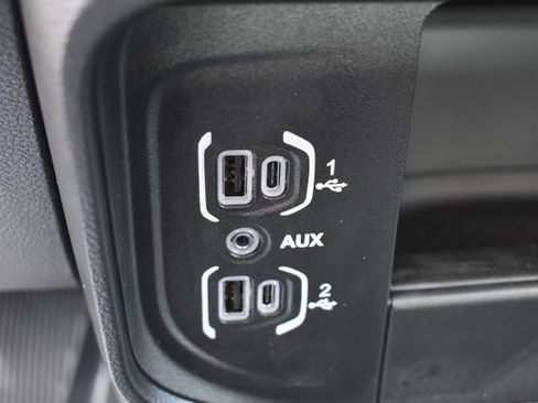 New 2026 RAM 2500 Tradesman w/ Chrome Appearance Group AWD/4WD image 26
