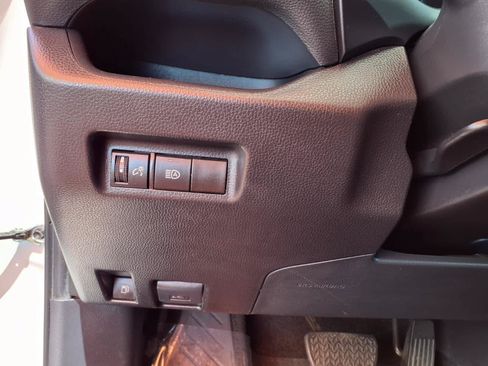 Certified 2025 Toyota RAV4 XLE AWD/4WD image 17