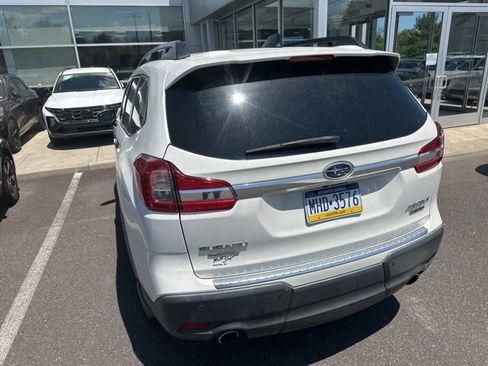 Used 2019 Subaru Ascent Limited w/ Popular Package #2 AWD/4WD image 9