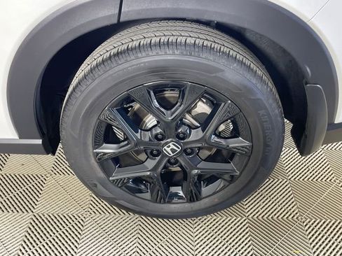 Certified 2024 Honda HR-V Sport image 19