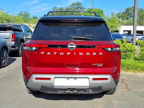 Used 2023 Nissan Pathfinder Platinum AWD/4WD image 6