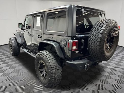 Used 2018 Jeep Wrangler Unlimited Rubicon AWD/4WD image 5