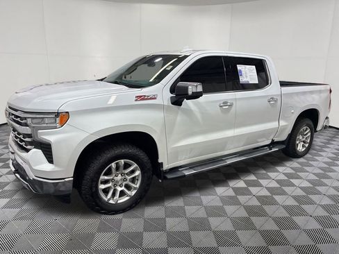Used 2023 Chevrolet Silverado 1500 LTZ w/ LTZ Convenience Package II AWD/4WD image 4