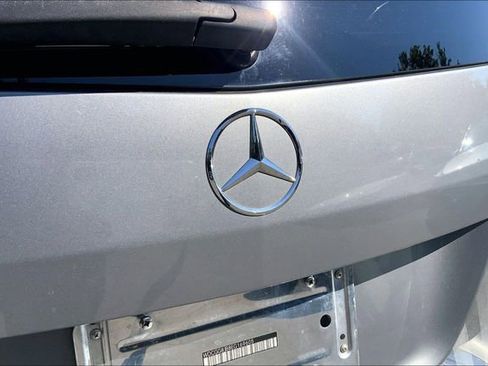 Used 2014 Mercedes-Benz GLK 350 4MATIC image 28