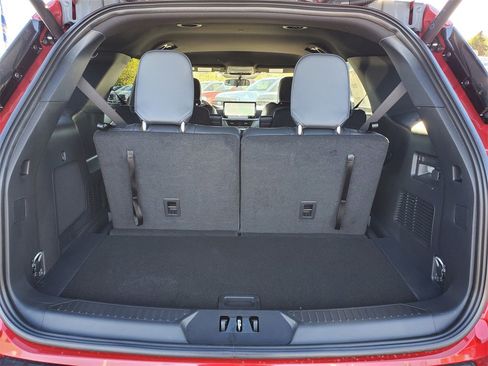 New 2026 Ford Explorer ST-Line image 28