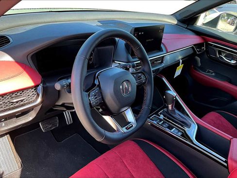 Certified 2025 Acura ADX A-Spec image 8
