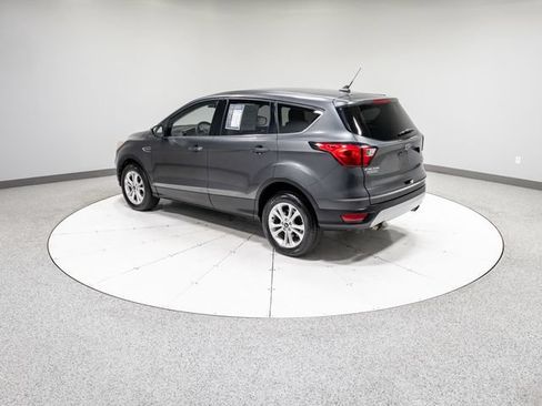 Used 2019 Ford Escape SE AWD/4WD image 30