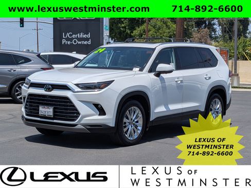 Used 2024 Toyota Grand Highlander AWD image 1