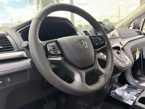 New 2026 Honda Odyssey EX-L image 24