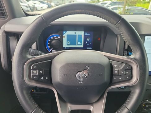 Used 2024 Ford Bronco Black Diamond AWD/4WD image 9