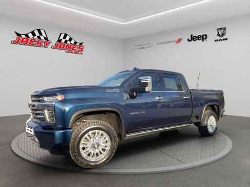 Used 2022 Chevrolet Silverado 3500 High Country w/ Z71 Off-Road Package AWD/4WD image 1