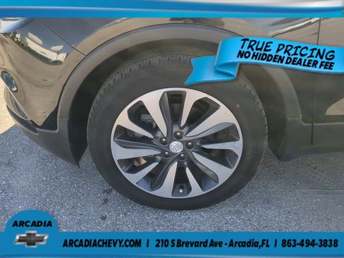Used 2021 Buick Encore Preferred FWD image 11