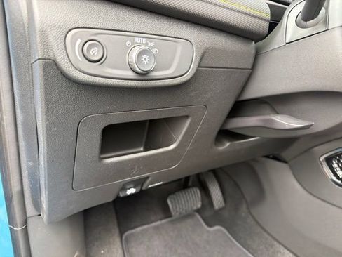New 2026 Chevrolet TrailBlazer ACTIV w/ Convenience Package FWD image 11