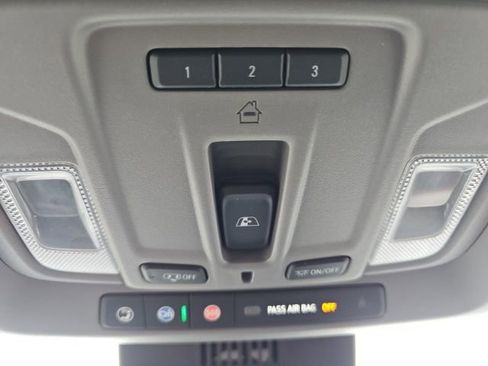 Used 2022 GMC Sierra 1500 Denali AWD/4WD image 22