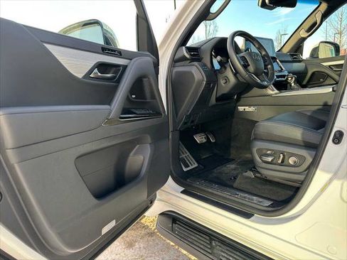 Used 2024 Lexus LX 600 F Sport image 22