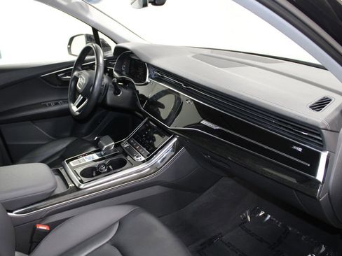 Used 2023 Audi Q7 3.0T Premium Plus image 30